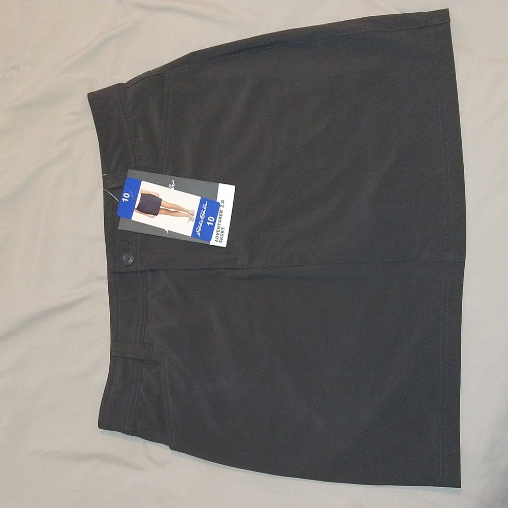 NWT Eddie Bauer Adventurer 2.0 Skort Dark Smoke Gray Women's Size 10